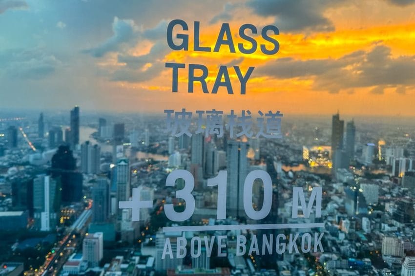 Siam y Silom, los distritos "futuristas" de Bangkok 8 d02-67