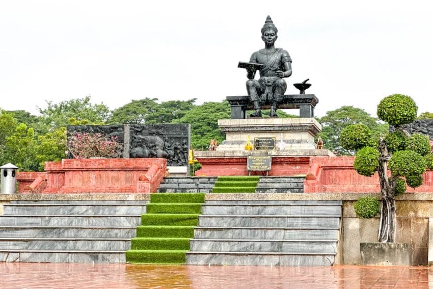 Qué ver en Sukhothai en 1 día: visita y recorrido (+MAPA) 6 d07-12