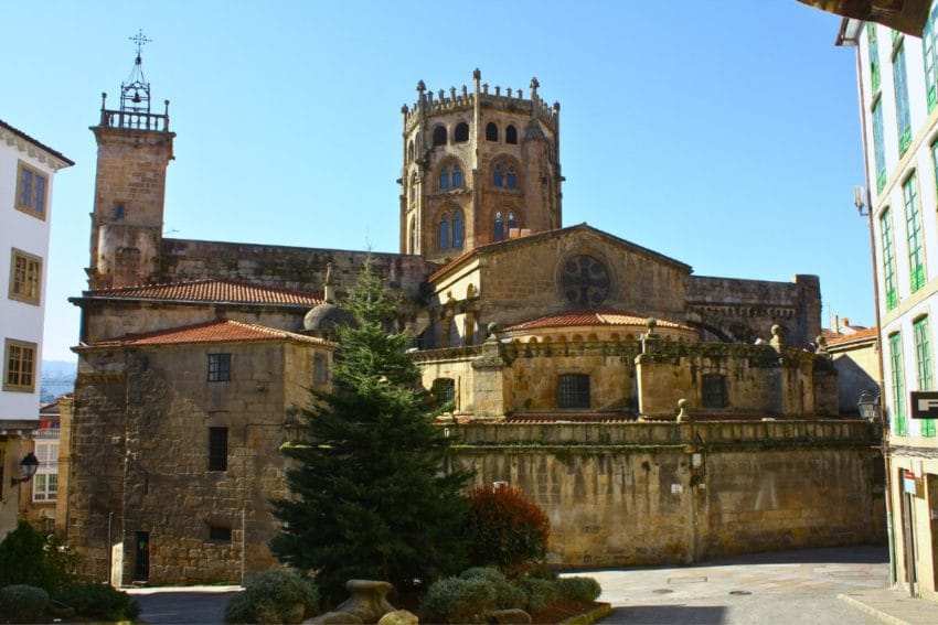 Qué ver en Ourense ciudad: IMPRESCINDIBLES, ruta y mapa 9 queverenourense08