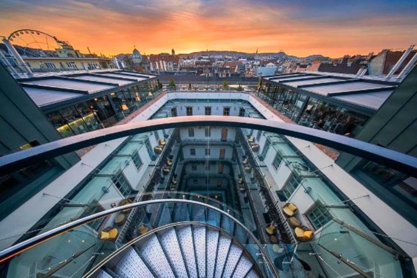 Recorrido por Pest, desde Parlamento a Sky Bar (y Crucero) 16 recorridopest11