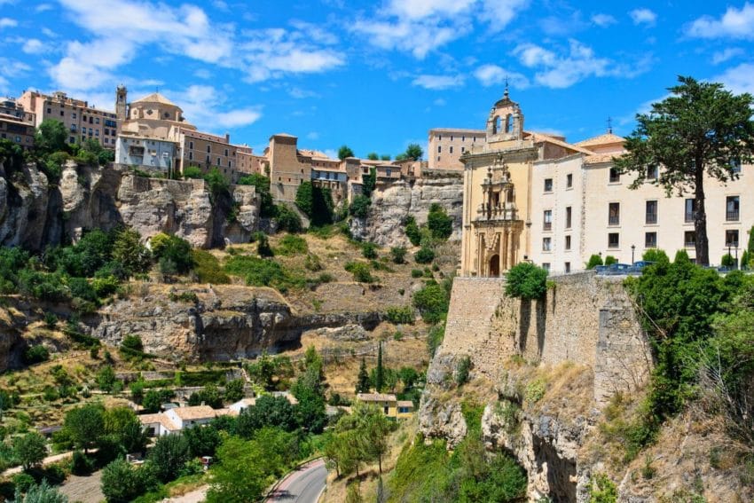 Las 21 ciudades más bonitas de España (y nuestro TOP 5) 48 ciudadesmasbonitasdeespana72-1