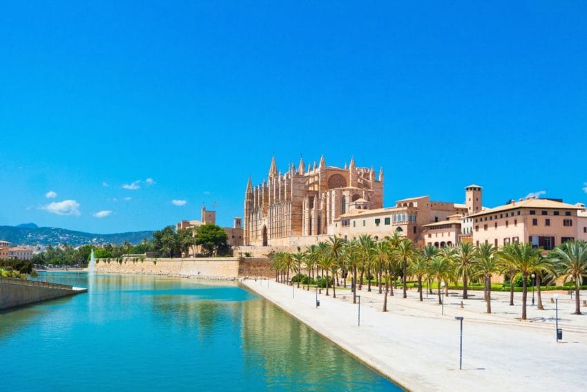 Las 21 ciudades más bonitas de España (y nuestro TOP 5) 52 ciudadesmasbonitasdeespana90