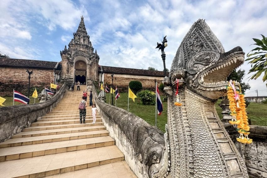 Visita al templo Doi Suthep de Chiang Mai (y Night Market) 6 d08-07
