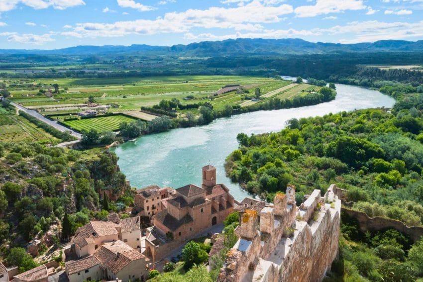 Los 11 pueblos más bonitos de Cataluña que ver en tu viaje 11 pueblosmasbonitosdecataluna06