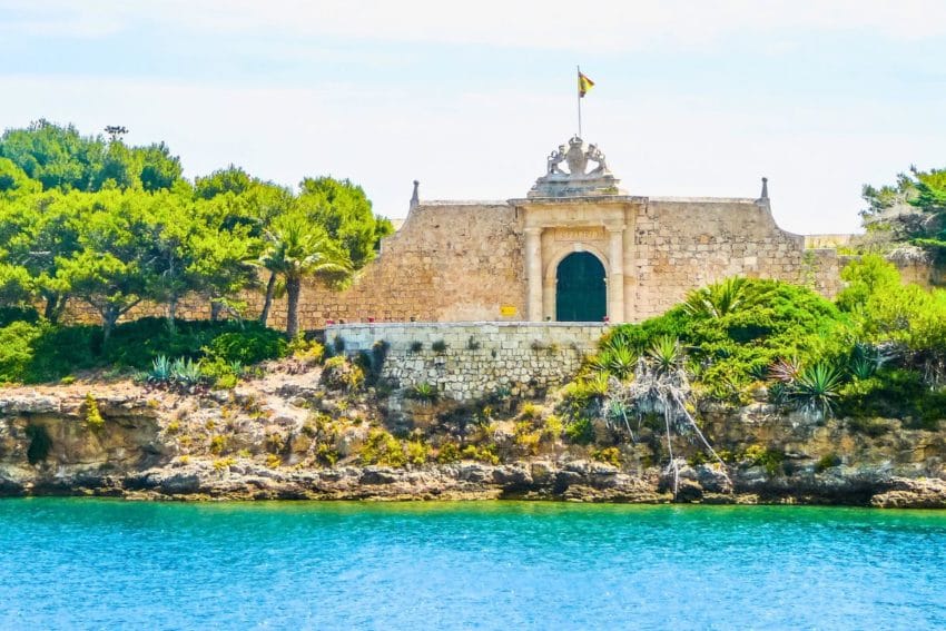 11 imprescindibles que ver, hacer (y comer) en Menorca 13 quevermenorca16