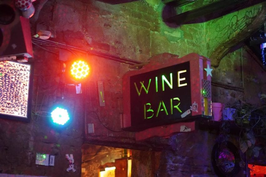 Baños termales, pista de hielo y Ruin Bars en Budapest 9 d03-106